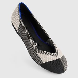 EUC Rothy's Captoe Black